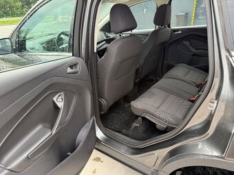 Ford Kuga 2.0 TDCi 88 kW  1. majiteľ Servisná história - 12