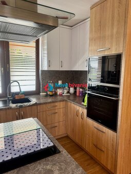 Na predaj – 4-izbový rodinný dom - bungalov , Košeca, okr. I - 12