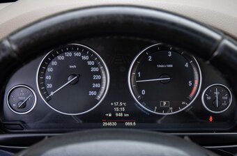 BMW rad 5 Touring 530d xDrive - 12