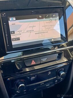 SUZUKI Vitara 1,6 DDiS Elegance 4x4 automat - 12