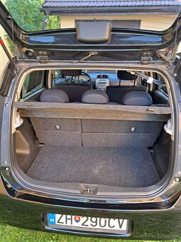 Subaru Justy 1.0 51kW - 12