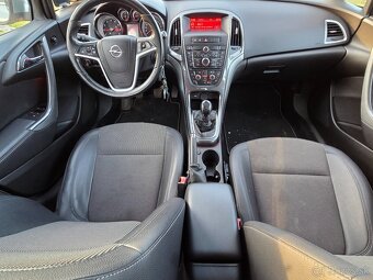 Astra J 1.4 benzín,  112000km - 12