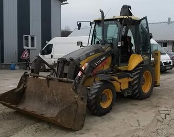 Hľadám prácu ako strojnik bagrista 3D,buldozer,valec,vodic - 12