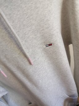 mikinove šaty Tommy Jeans - 12