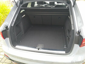 Audi RS4 r.2022 záruka Audi do 1/2027 - 12