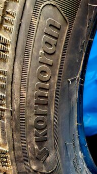 Predám zimné pneumatiky Kormoran 235/60 R18 107V - 12
