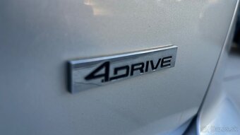 Predám SEAT Ateca 2,0 TDI DSG 4Drive Xperience r.v. 2017 - 12