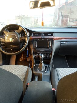 Škoda Superb - 12