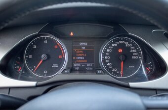 Audi A4 Avant 2.0 TDI 136k - 12