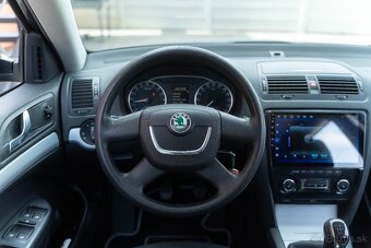 Škoda Octavia Combi 1.6 TDI - 12