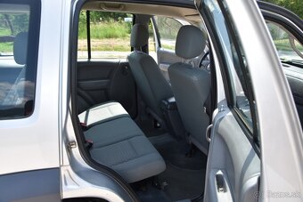 Jeep Cherokee 2.8 CRD 16V Limited A/T - 12