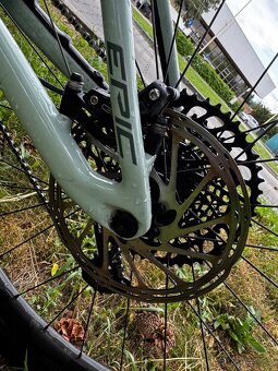Specialized Epic EVO veľ. L + Roval karbon kolesá - 12