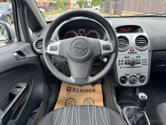 Opel Corsa D 1.2i Ecotec 2009 - 12