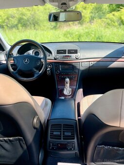 Mercedes Benz W211 E270 - 12