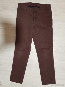 Dámske a pánske džínsy - 12