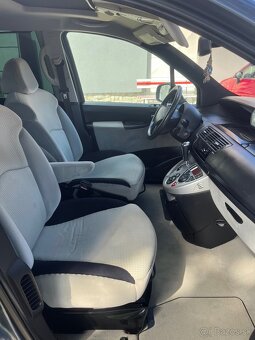 Peugeot 807 2,0HDI AT6 120KW 7M - 12