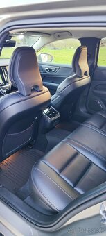 Volvo V60 D4 Inscription - 12