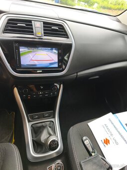 Suzuki SX4 s cross 4X4 Benzín. mod.Rok 2020 - 12