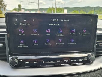 Kia Ceed SW 1.6 CRDi 136k Gold A/T r.v.2020, kúp. v SR - 12