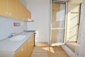 Nová Lesná    -  NA PREDAJ | 3 izbový byt s loggiou, 70 m2 - 12