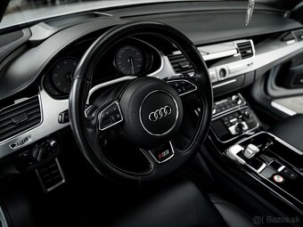 AUDI S8 PLUS EXCLUSIVE MATT - 12