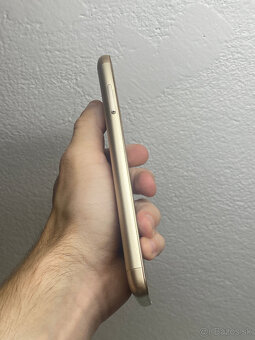 Android smartfóny na opravu alebo diely - 12
