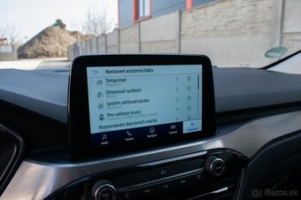 Ford Kuga 2.5 Duratec HEV Titanium X AWD eCVT - 12