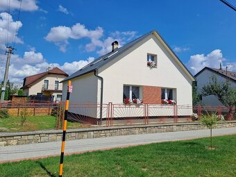 Zatepľovanie fasád na kľúč- sezona 2025 - 12