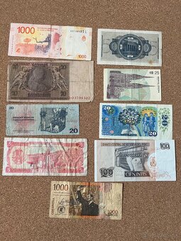 Bankovky Lot 1 - 12