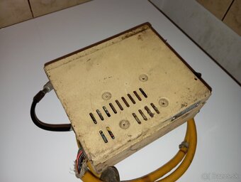 Predám krásne rádio Orlík aj zo zdrojom - 12