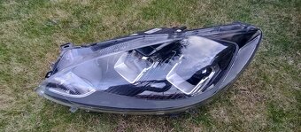 Ford Kuga III 3 MK3 DFK 2019 - predne svetlo lampa LED - 12