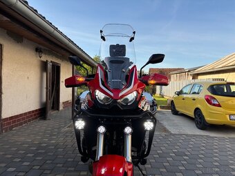 Honda africa twin crf 1100 - 12