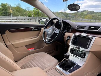 Volkswagen Passat B7 variant 2.0 TDI CR 4x4 103kw Highline - 12