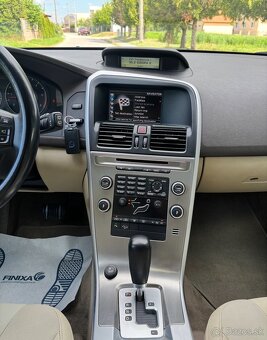 VOLVO XC60 2.4 D3 AWD AT SUMMUM GEARTRONIC - 12
