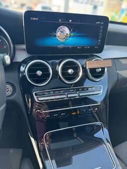 Mercedes c220d 4 matic sedan - 12