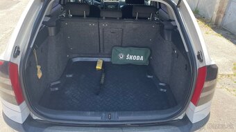 Škoda Octavia 1.9 TDI 77kw (2007) - 12