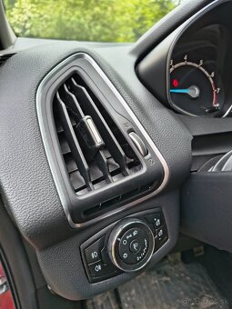 Ford B-max 1.0 74kw - 12