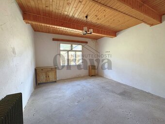 Rodinný dom v obci Male Borové blízkosti Zuberca a Bešeňovej - 12