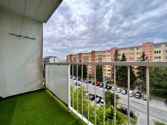 Prenájom zrekonštruovanej garzónky s loggiou – Považská ul - 12