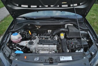 Volkswagen Polo 1,2i, 2010,201 000km, Nová STK 7/2027 - 12