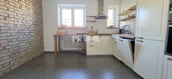 MODERNÝ 2i byt, REKONŠTRUKCIA, BALKÓN, Kuliškova ulica, NIVY - 12
