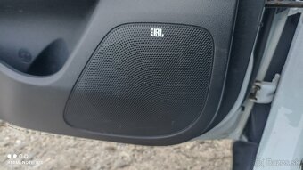 KIA  SPORTAGE  2,0  CRDI   AWD   A/T   PLATINUM - 12