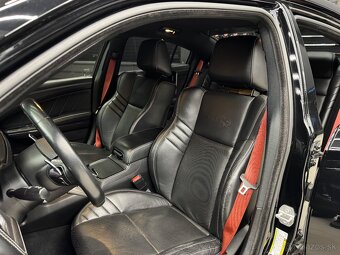 Dodge Charger 6.2 Hellcat - 12