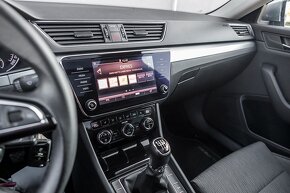 Škoda Superb Combi III Ambition 1.4TSI 110kW M6 01/2018 - 12