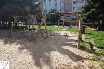 Útulný rodinný byt s balkónom v srdci Leopoldova - 12