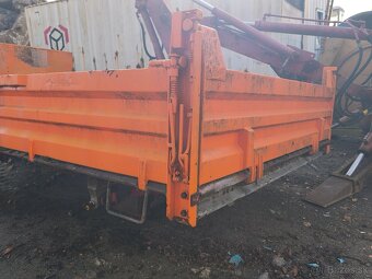 Predám korbu so spodným rámom na výrobu vlečky - 12