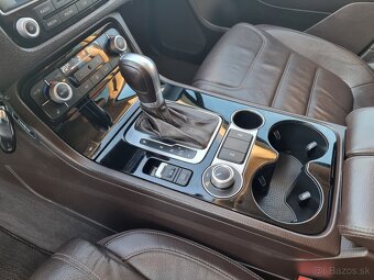 Volkswagen Touareg II 3.0 V6 TDI BMT 4MOTION Mountain 17 90 - 12