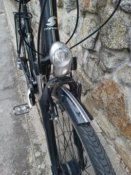 pohodlny damsky trekovy bicykel STEVENS, ram L - 12