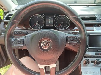 Volkswagen passat B7 Highline - 12