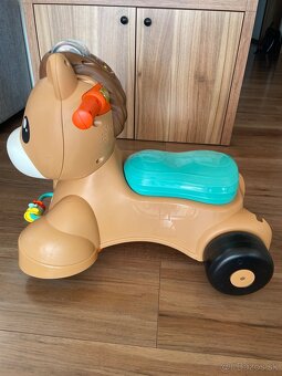 Odrážadlo/hopsadlo /chodítko pony fisher price - 12